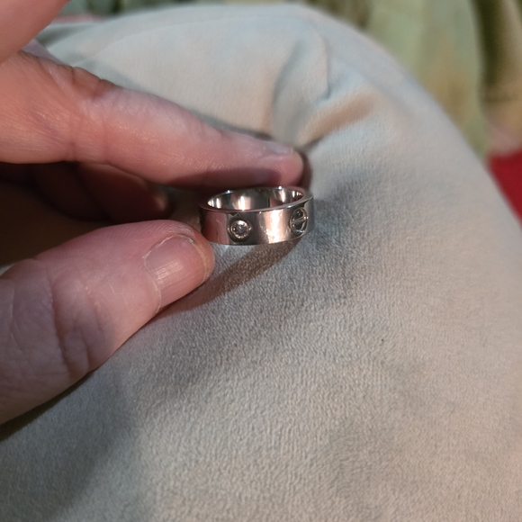 Silver Ring with Clear Gemstones - Picture 5 of 6